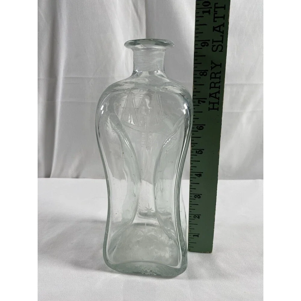 Vintage Etched Ships Kluk Kluk Decanter No Stopper #649 READ